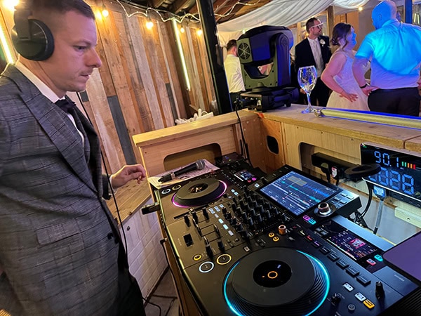 Wedding DJ